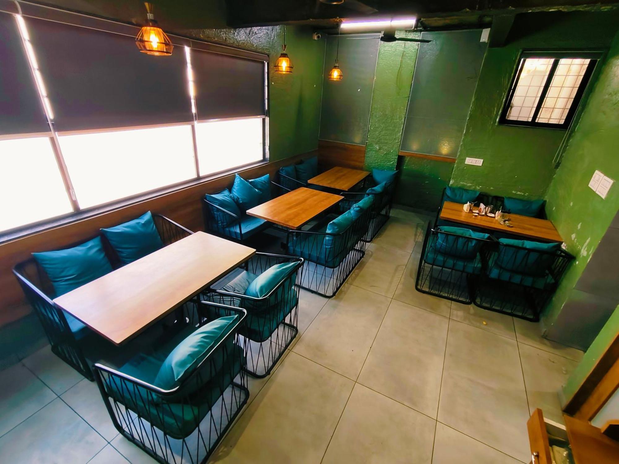 Hotel Pragati Inn Ahmednagar Εξωτερικό φωτογραφία